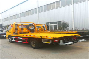 盱眙附近拖车救援搭电